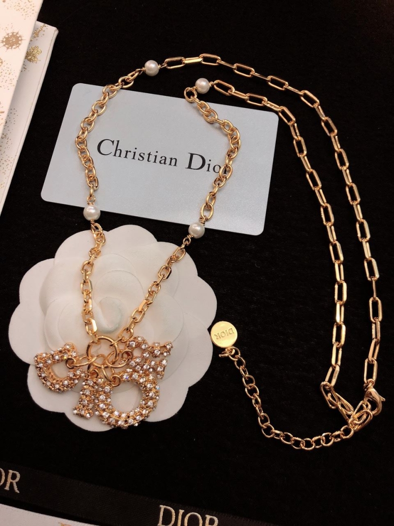 chr1st1an D10r necklaces